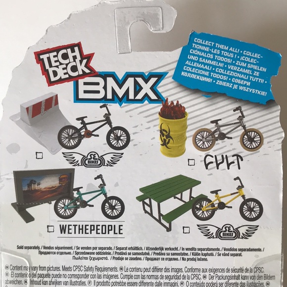 Tech Deck BMX Freestyle Bike - Picture 3 of 3